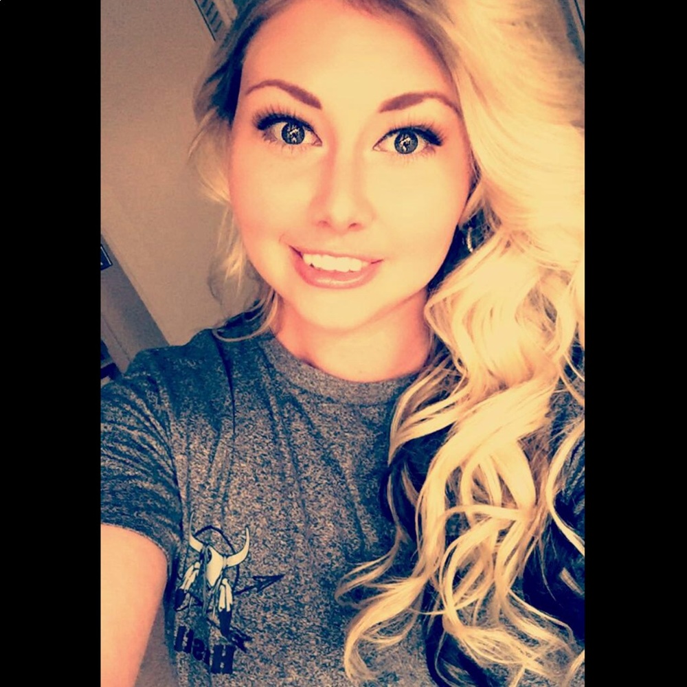 Meet your posher, Jessa